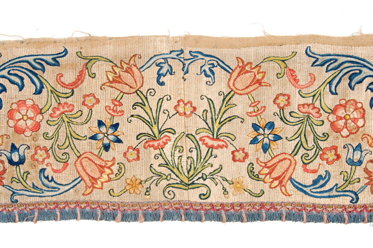 Embroidered Border