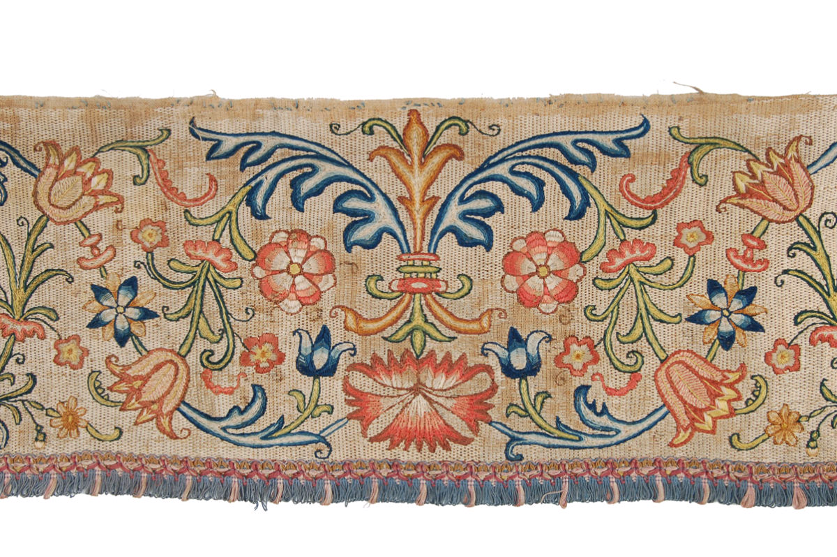 Embroidered Border