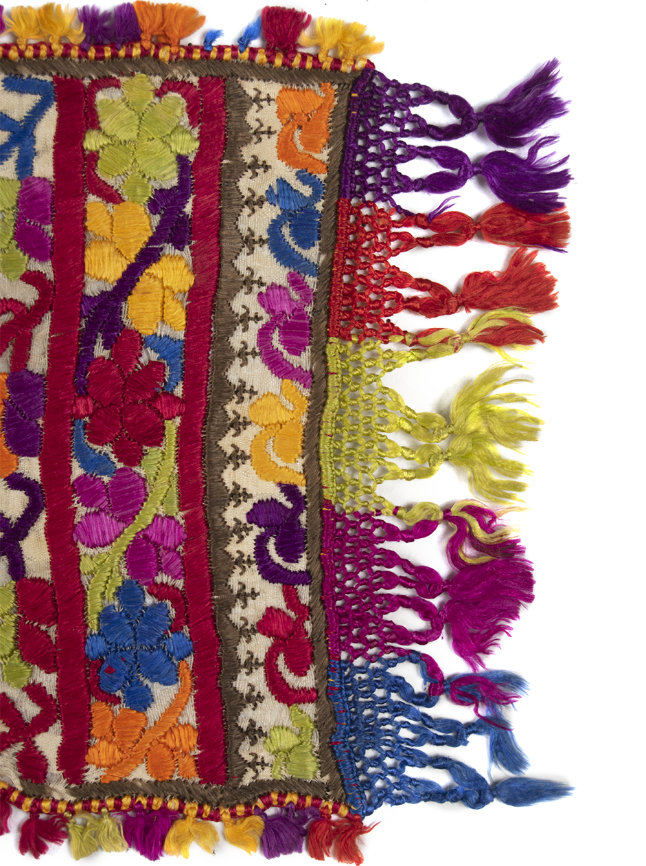 Diminutive Rabat Embroidery