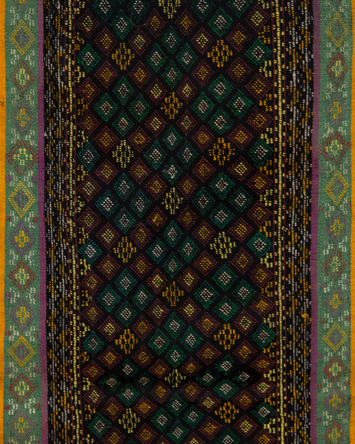 Mantle Cloth (Cawng Nak)