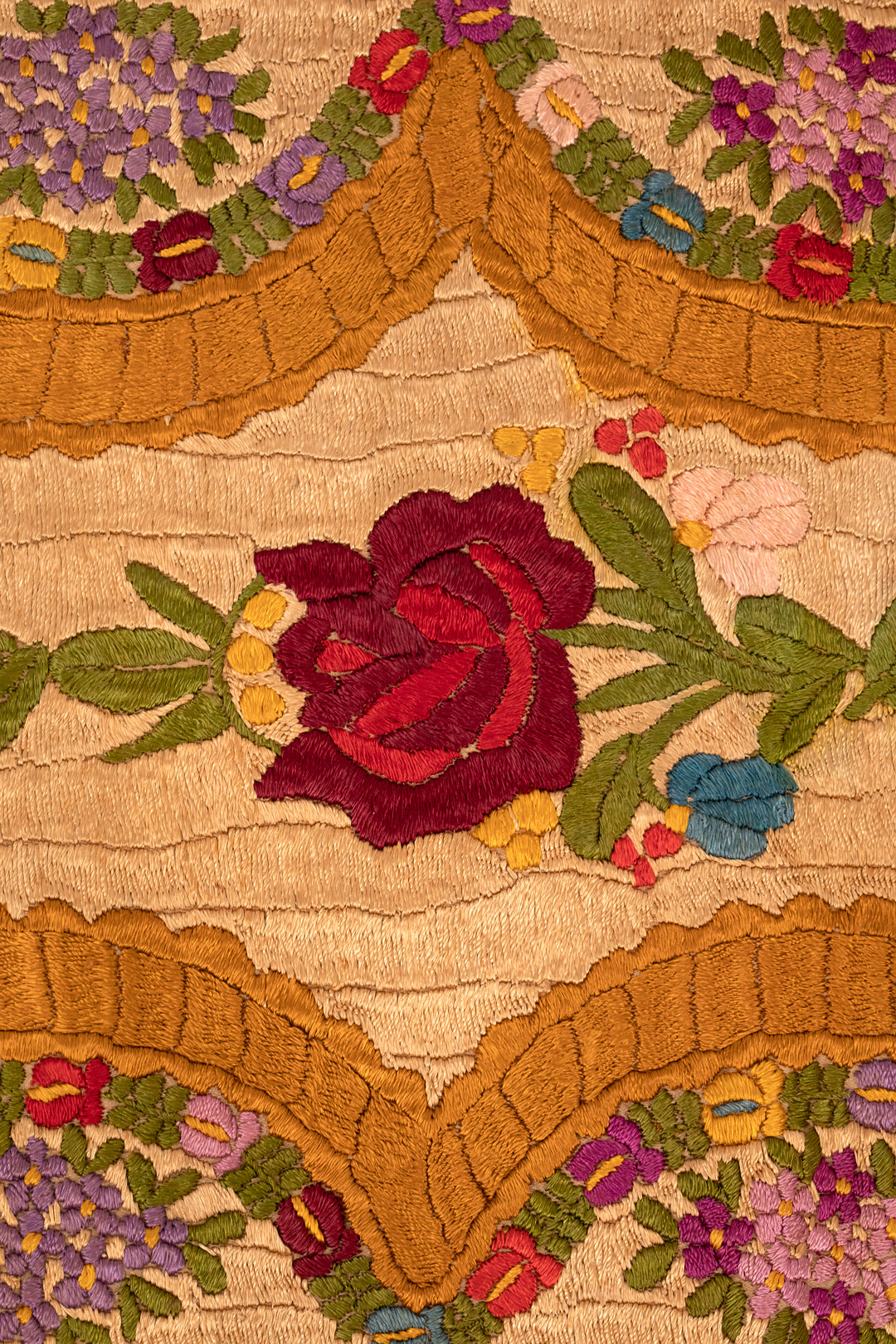 Matyó Embroidered Runner with Fringe