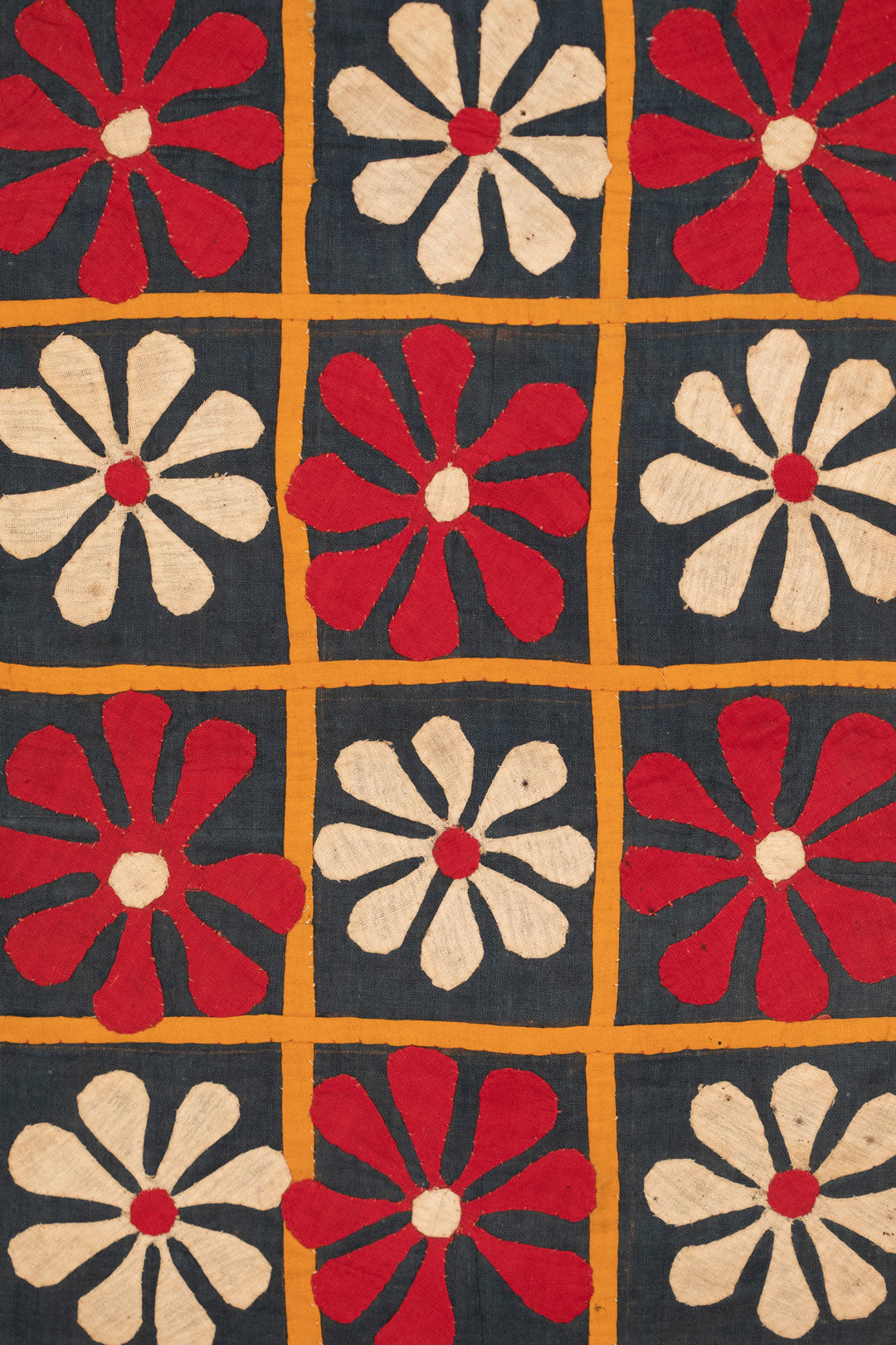 Appliqué Floral Runner