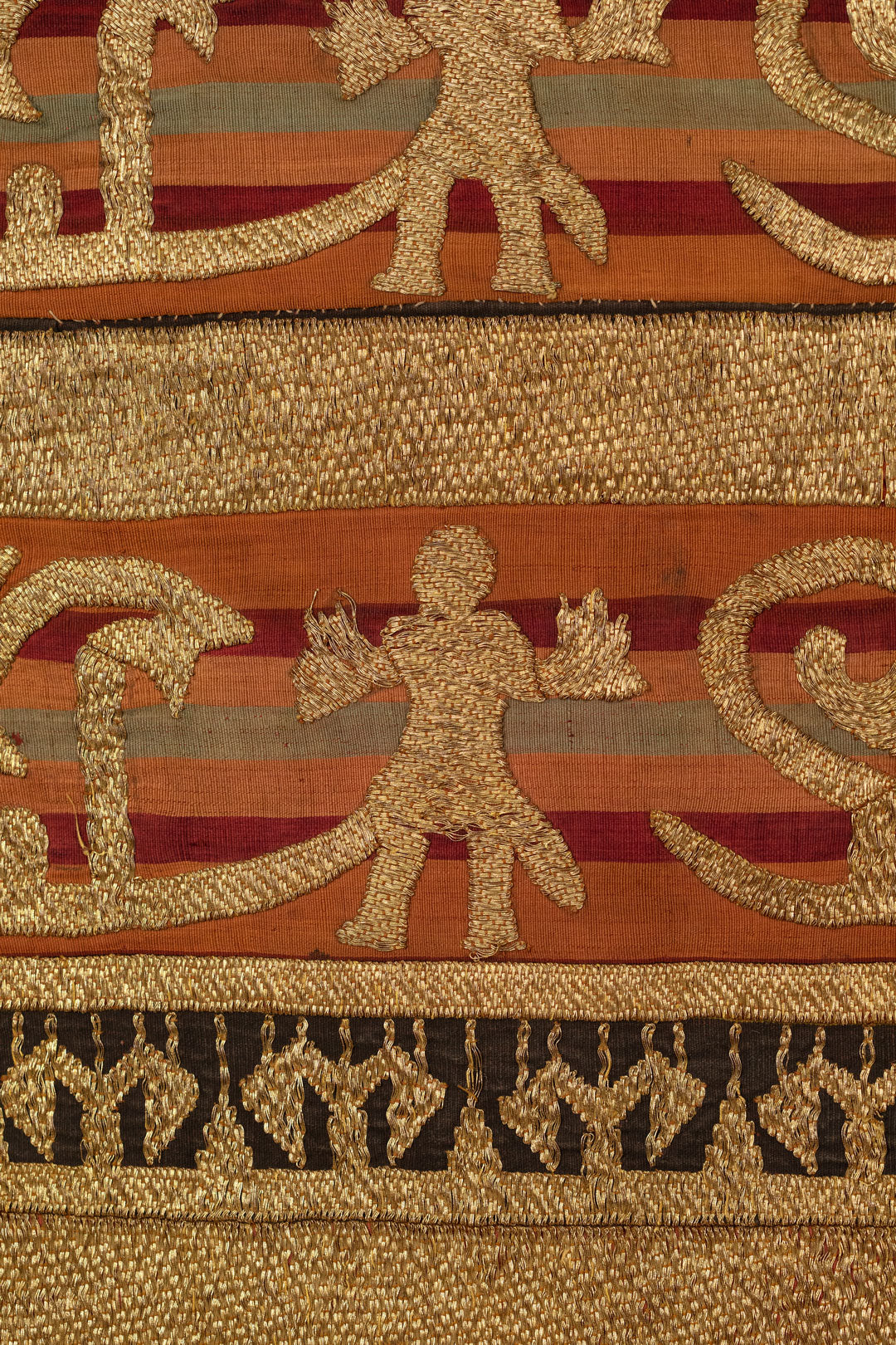 Tapis Sarong with Figures