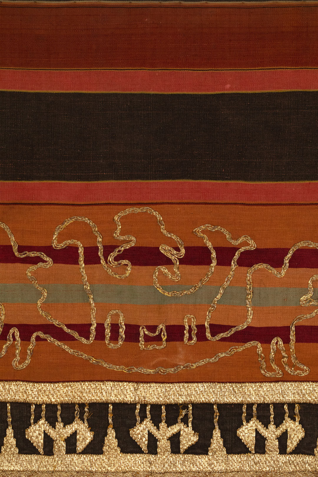 Tapis Sarong with Figures