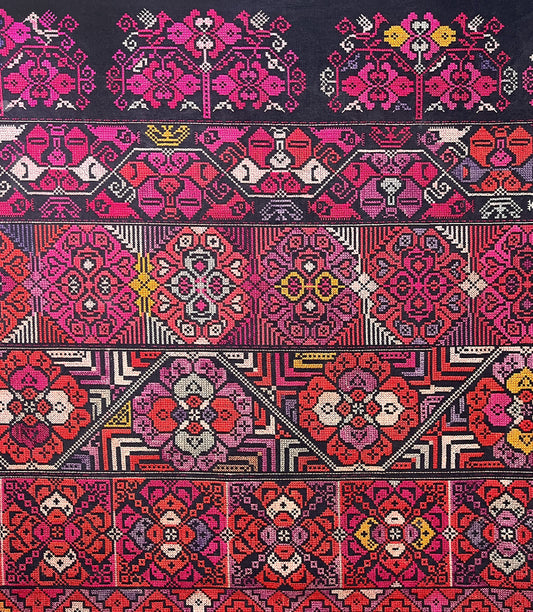 Yi Embroidered Apron